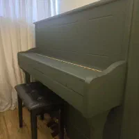 پیانو طرح آکوستیک در حد نو