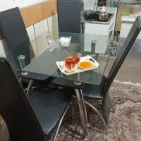 میز غذا خوری چهار نفره