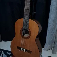 گیتار کلاسیک yamaha c40 همراه با کیس