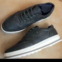 کفش کتانی|کیف، کفش، کمربند|تهران, سازمان آب|دیوار