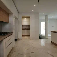 ۲۰۰ متر تاپ لوکیشن گل های جردن