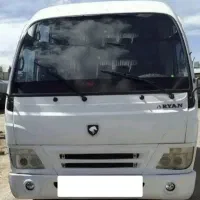 مینی بوس آرین سفید