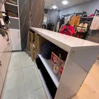 فروش دکور مغازه به دلیل تغییر شغل|فروشگاه و مغازه|قم, زنبیل آباد|دیوار