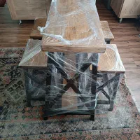 تعدادی میز و صندلی اپن تماما چوبی ،لوستر،کافی بار.|میز و صندلی غذاخوری|تهران, آبشار تهران (دریاچه)|دیوار