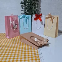 پاکت و بگشاپ کاغذی