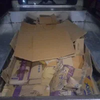 خرید ضایعات کارتون.کاغذ.مقوا.دفتر.