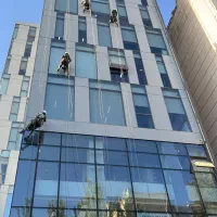 استخدام نیرو راپل کار (کار در ارتفاع)