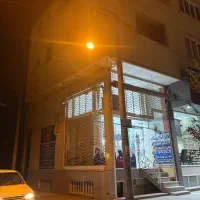 مغازه سه طبقه سه نبش فلکه چهارم ازادشهر