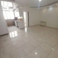 60متر / آپارتمان/ کلید نخورده