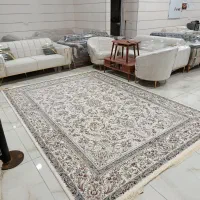 فرش محتشم و مبلمان
