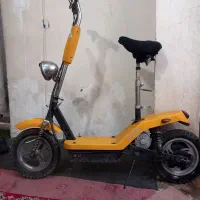 اسکوتر شارژی  فقط باتری ندارد بقیه سالم هست|دوچرخه، اسکیت، اسکوتر|تهران, سبلان (لشگر)|دیوار