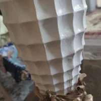 گلدان پلی استر ، رنگ سفید ، دکوری|صنایع دستی و سایر لوازم تزئینی|میاندوآب, |دیوار