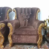 مبل هشت نفره و کلاسیک(کار کرده)|مبلمان خانگی و میز عسلی|شبستر, |دیوار