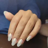 کاشت ناخن ۴۰۰