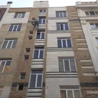 رزین کاری.ضداب.نمگیری.اب بندی نما.کار در ارتفاع