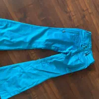 لباس و بوت برتون