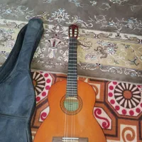 گیتار یاماها c40