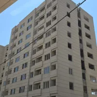 ۹۲ متر پروژه حکیم/طبقه بالا/رو به جنوب