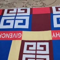 یک عدد تشک یک نفره