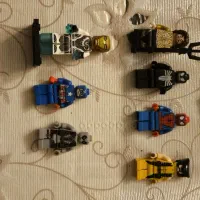 لگو( تعدادی مینی فیگور )