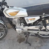 هندا۲۰۰بلوچ|موتورسیکلت|شیراز, کفترک|دیوار