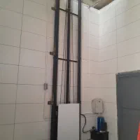 بالابر ساختمانی و فروشگاهی هیدرولیک و کششی