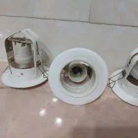 سرپیچ فلزی لامپ