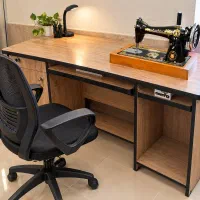 میز کامپیوتر و صندلی