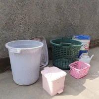 سطل زباله و یک عدد سینی