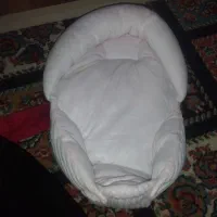 آغوشی رنگ صورتی