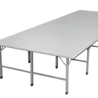 سالم و محکم و هنوز تخته ها هم نصب نشدن