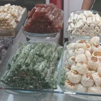 فروشنده اقا در سرعین