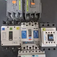 لوازم برق صنعتی