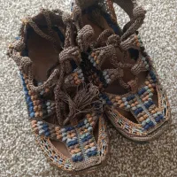 کفش دستبافت