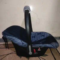 کریر و آغوشی