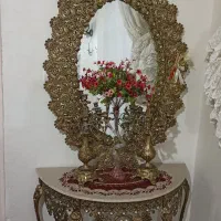 آیینه و شمعدان