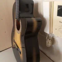 فروش فوری گیتار کلاسیک|گیتار، بیس، امپلیفایر|اسلامشهر, شهرک واوان|دیوار