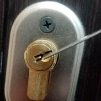 کلیدسازی و قفل سازی ۲۴ ساعته|خدمات پیشه و مهارت|قم, علی آباد سعدگان|دیوار