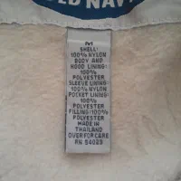 کاپشن و بارانی|لباس|کلاله, |دیوار