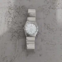 ساعت مچی امگا زنانه سیلور ب همراه ضمانت نامه