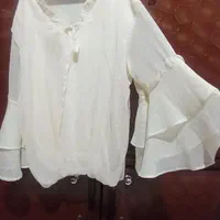 شومیز کرم رنگ مایل به سفید|لباس|شیراز, شیخ علی چوپان|دیوار