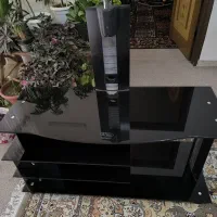میز تلویزیون و آکواریوم