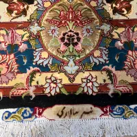 یک جفت فرش دستبافت گل ابریشم طرح سالاری ۳۰ رج