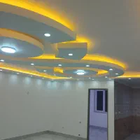 اجرای گچ کاری .لکه کاری