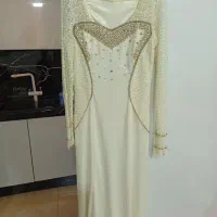 لباس مجلسی|لباس|رشت, معلم|دیوار