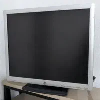 مانیتور 19 اینچ hp با کیفیت تصویر 1080x1280