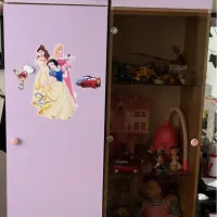 کمد کودک کاملا سالم