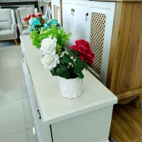 گل های مصنوعی رنگارنگ