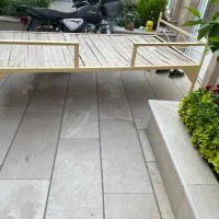 تخت فلزی حیاطی تمیز وسنگین