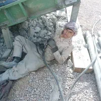 کارگر ساختمانی ،تخریب کردن و تعمیرکاری ساختمان|خدمات پیشه و مهارت|اصفهان, عطار نیشابوری|دیوار